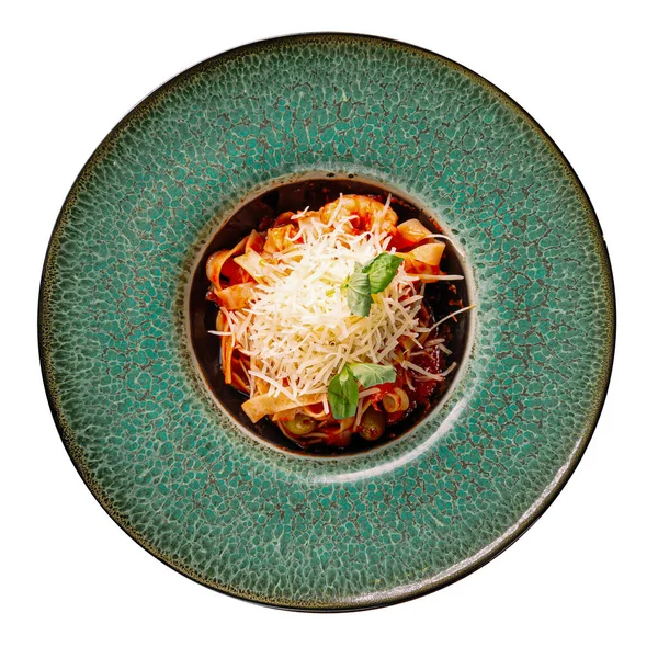 Karides ve domates soslu fetuçini.