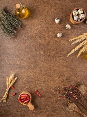 Gıda dekore edilmiş kahverengi desenli kaba arka plan