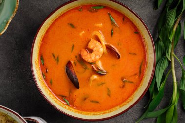 Thai iştah açıcı Tom yer elması çorbası