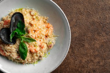 Akdeniz mahsullü risotto 'ya yakın çekim