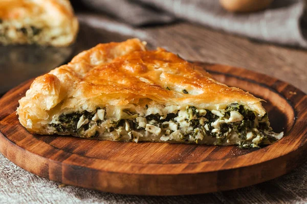 Closeup Slice Freshly Baked Spinach Cheese Pie — Stock Photo, Image