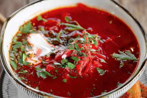 Bowl Russian Beet Soup Borscht Wooden Background — Stock Photo, Image