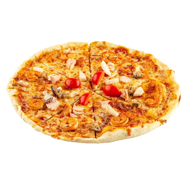 Pizza Apetitosa Fresca Isolada Com Camarão Sobre Fundo Branco — Fotografia de Stock