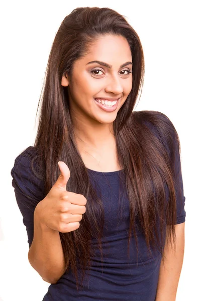 Hermosa mezcla raza mujer mostrando pulgares hacia arriba — Foto de Stock