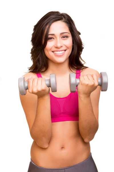 Atraktivní fitness žena zvedání závaží — Stock fotografie