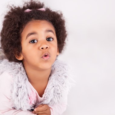 Afrika kökenli çocuk