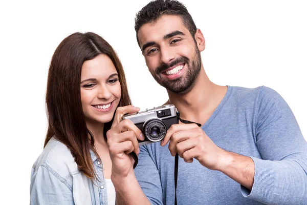 Couple taking retro camera photo — Stock Photo, Image