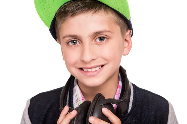 Băiat care deține căști — Fotografie, imagine de stoc