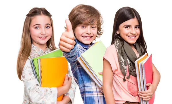 Grupo de pequeños estudiantes — Foto de Stock