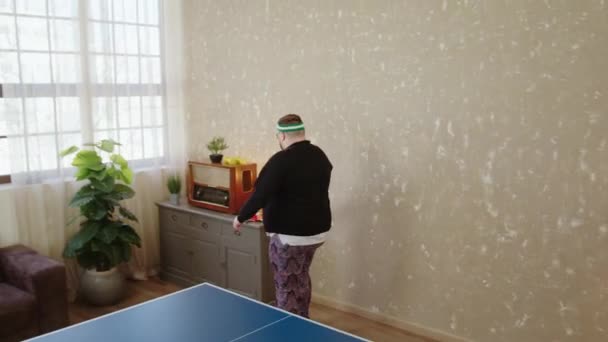 Emocionado Jugador Ping Pong Gordo Prepárate Para Comenzar Juego Favorito — Vídeo de stock