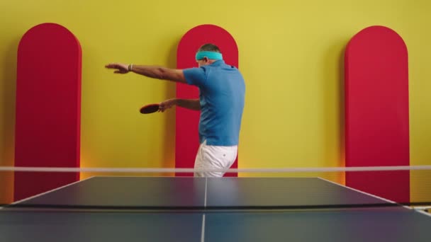 Funny Old Man Start Play Table Tennis Dancing Get Ready — Wideo stockowe