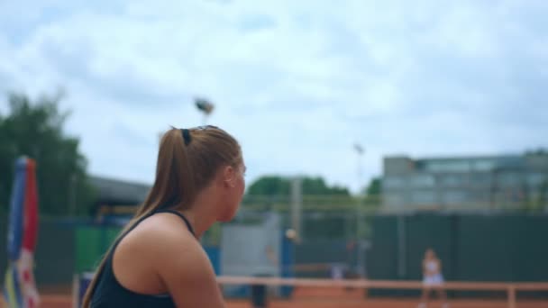 Closeup Camera Professional Woman Playing Tennis Tennis Court Concept Sport — Αρχείο Βίντεο