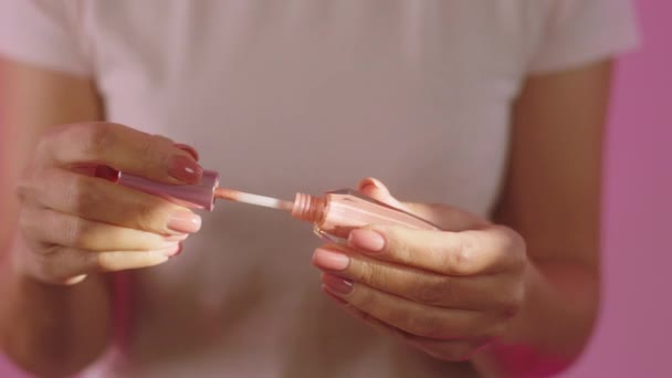 Taking Video Details Pink Background Woman Open Pink Lipstick Apply — Vídeos de Stock