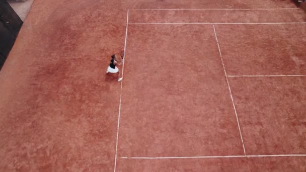 Professional Tennis Player Woman Catching Tennis Ball Racket Taking Video — 비디오