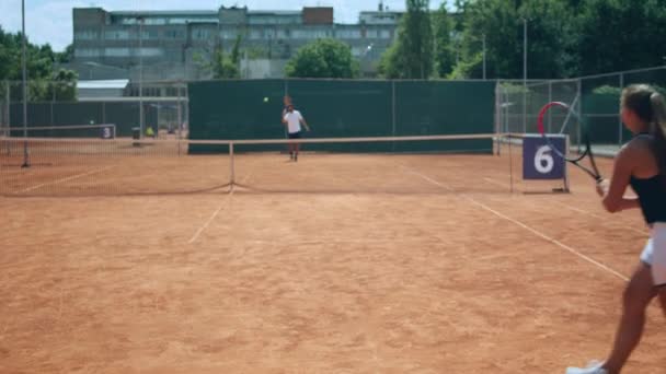 Begreppet Professionell Sport Två Tennisspelare Kvinna Och Man Tillsammans Utbildning — Stockvideo