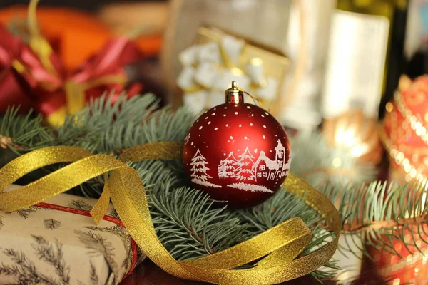 Рождественские Балы Красной Коробке Елка Новый Год — стоковое фото