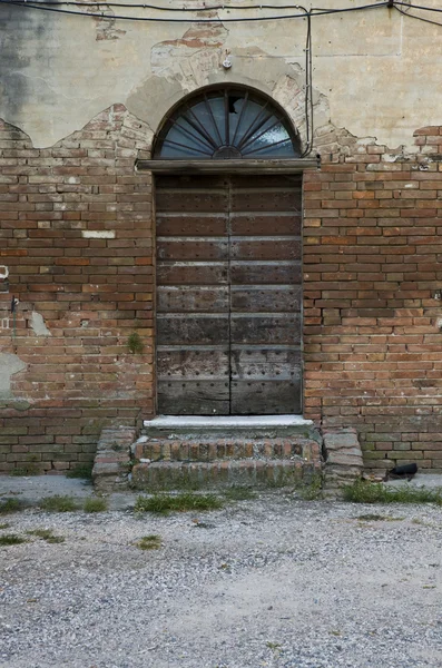 Porta velha — Fotografia de Stock