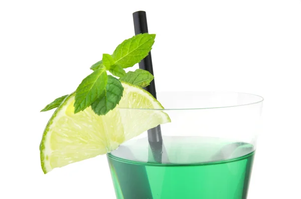 Vetro con menta fresca e lime — Foto Stock