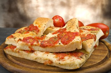 Focaccia domates ile