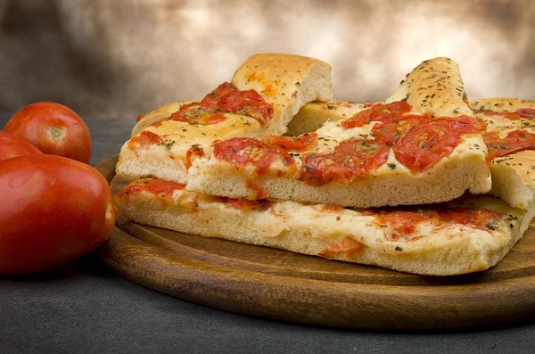 Focaccia con pomodori — Foto Stock