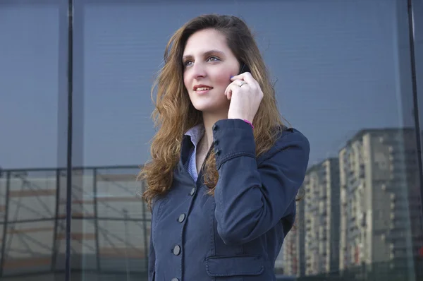 Business woman talking — Stock Photo, Image