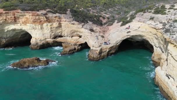 Vanuit Lucht Uitzicht Prachtige Rotsen Strand Atlantische Oceaan Portugal — Stockvideo