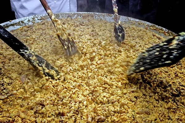 Giant omelet from 1000 eggs-2 — Stock Photo, Image