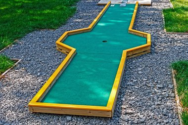küçük golf 14