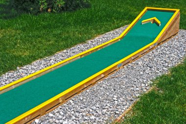 küçük golf 19