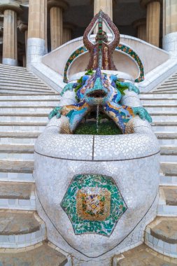 Carmel Hill, Barcelona, Katalonya, İspanya 'da bulunan Park Guell' in ayrıntıları, mimar Antoni Gaudi. 1900-1914 arası inşa edilmiş, 1926 'da resmen açılmış. 1984 yılından itibaren UNESCO Dünya Mirası Alanının bir parçasıdır..
