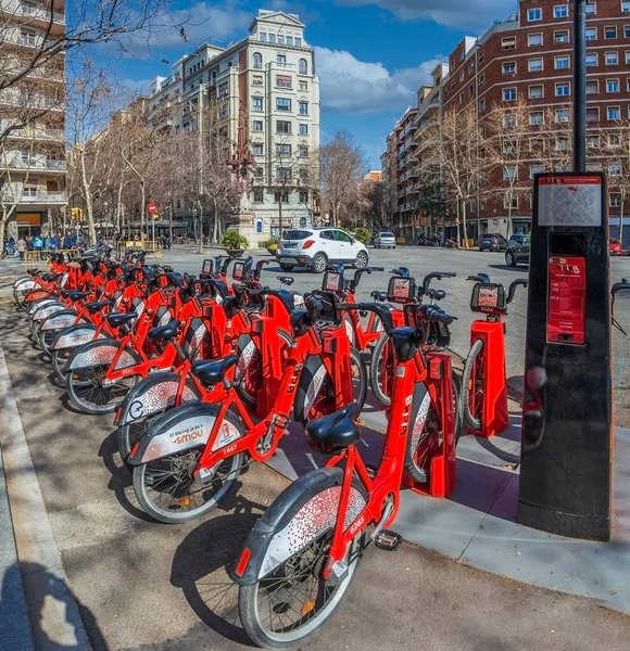 Barcelona Catalonia Espanha Fevereiro 2022 Estação Bicicleta Cidade Alugada Carrer — Fotografia de Stock