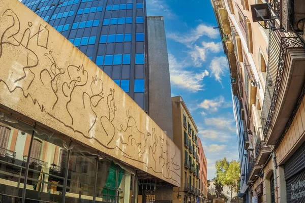 バルセロナ スペイン 2022年2月27日 カタルーニャ建築大学のピカソ壁画 ゴシック地区プラザノバ — ストック写真