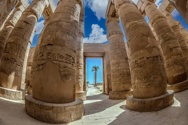 Aspekter Från Karnak Temple Komplexet Blandning Antika Egyptiska Tempel Och — Stockfoto