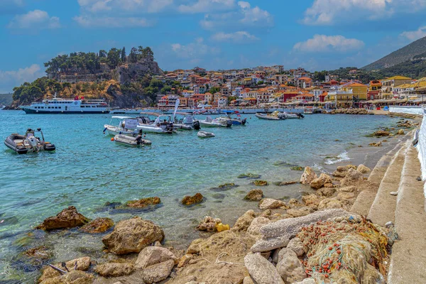 Parga Greece July 2022 Parga Harbour Colorful Mansions Covering Slopes — Foto de Stock