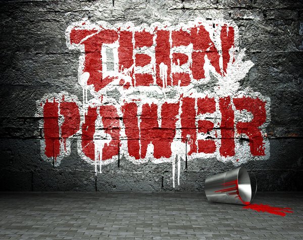 Граффити стены с подростковой силой, уличный фон
