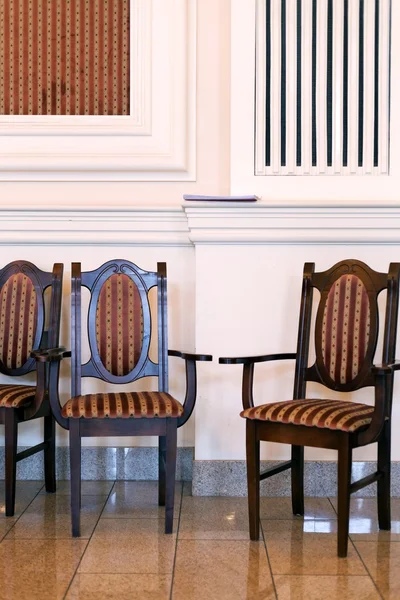 Empty retro classic chairs, interior — Stock Photo, Image