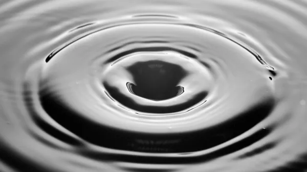 Water splash close up with drops, fresh liquid — Stock Photo, Image