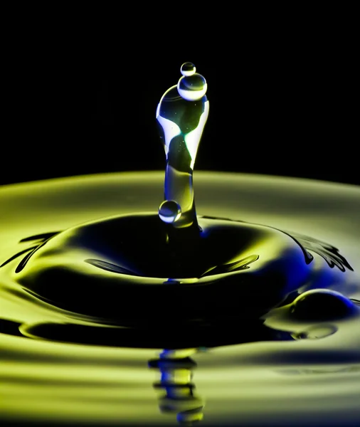 Water surface with splash and drops — Stock Photo, Image