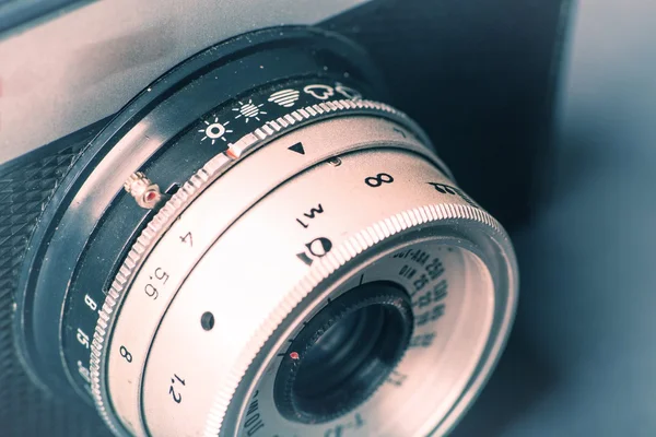 오래 된 카메라, 빈티지 스타일의 클로즈업 — 스톡 사진