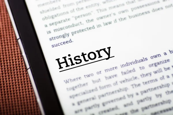Geschichte auf Tablet-Bildschirm, eBook-Konzept — Stockfoto