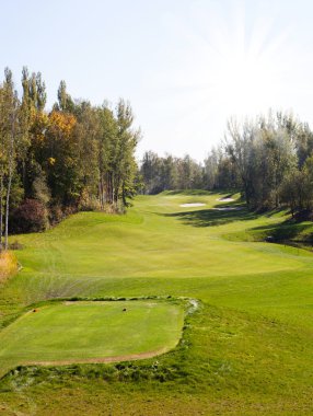 sonbahar golf sahası yatay görünüm yeşil alan