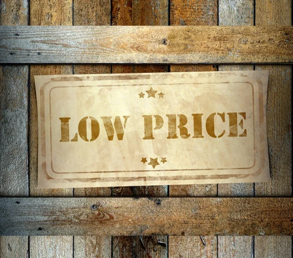 Selo de baixo preço etiqueta caixa de madeira velha — Fotografia de Stock