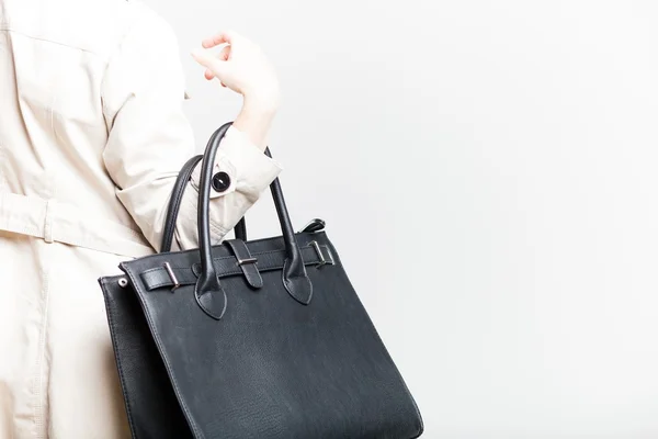 Fashionable woman with leather bag, closeup — Stock Photo, Image