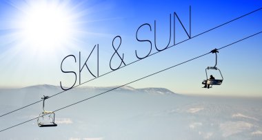 Kayak ve teleferik yaratıcı kavramsal çizimi üzerinde güneş