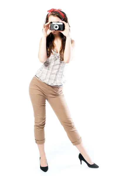 Pin up estilo menina, mulher com câmera retro — Fotografia de Stock