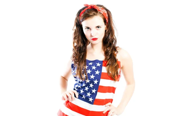 Pin up ragazza avvolto in bandiera americana — Foto Stock