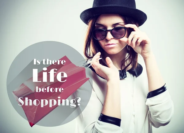 ¿Hay vida antes de ir de compras — Foto de Stock