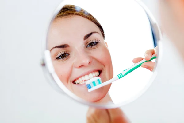 Woman with toothbrush, dental care — Stock Photo, Image