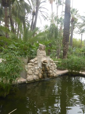 Santa Pola, İspanya 'nın Valensiya Topluluğu' nun Bajo Vinalop bölgesinin Alicante eyaletine bağlı belediyesi. 2020 yılında 33,303 kişi yaşıyordu. Santa Pola 'nın en büyük ilgi odağı tarihi kalıntıları..