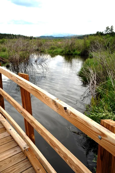 Puente de madera —  Fotos de Stock